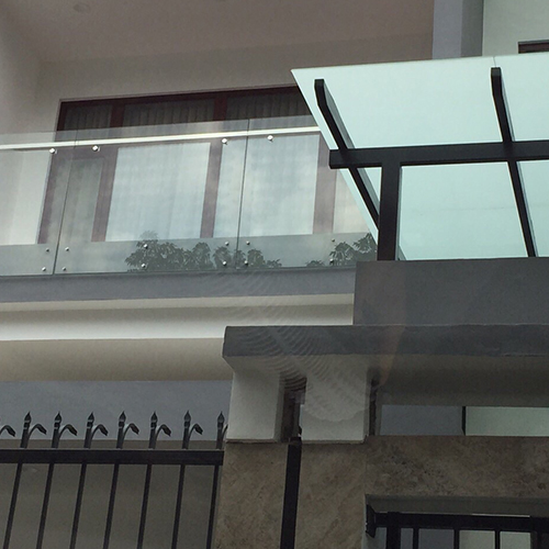 Galeri Balkon Elite Art Glass - Gambar 5