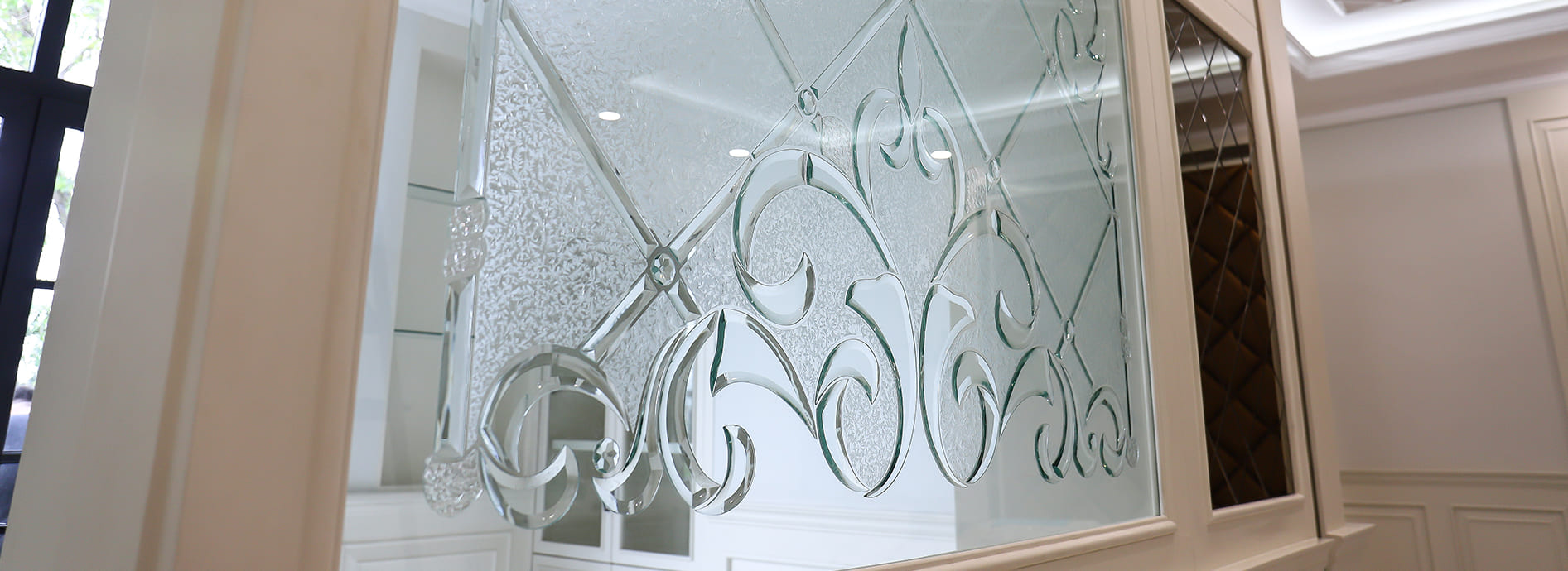 Elite Art Glass